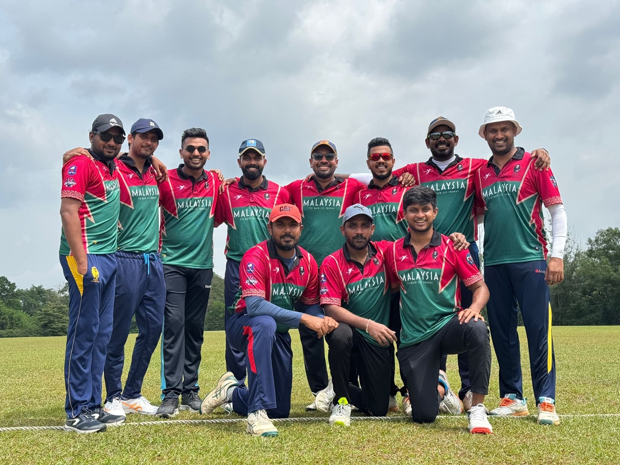SolidLankans and hosts together after a touring fixture